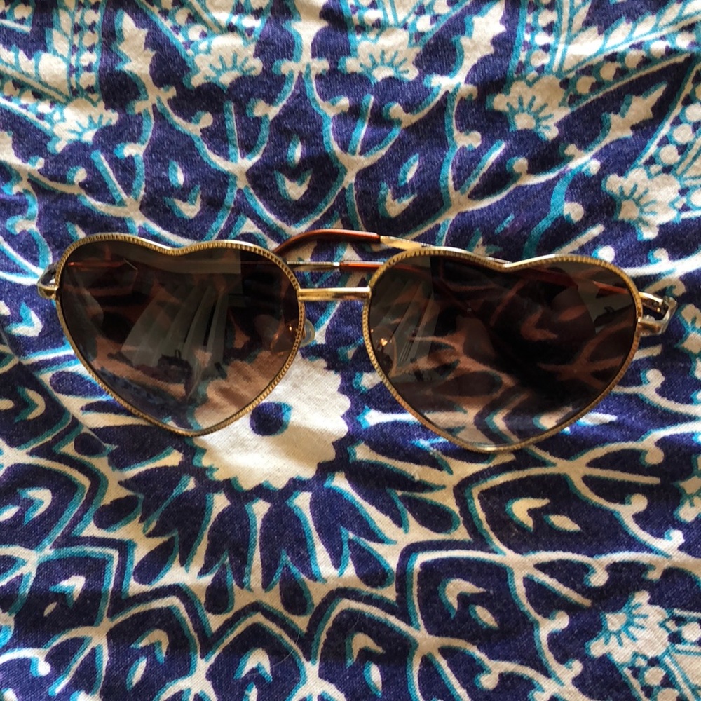Heart Shaped Sun Glasses
